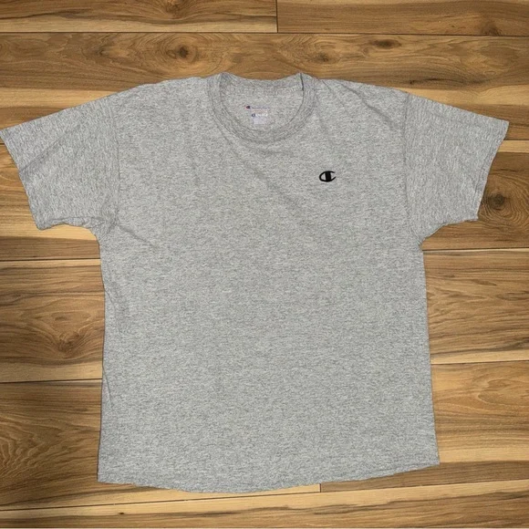 Vintage 90s Champion black “C” Logo T-Shirt Fits Med pre shrunk Classic Gray Tee - Picture 5 of 5